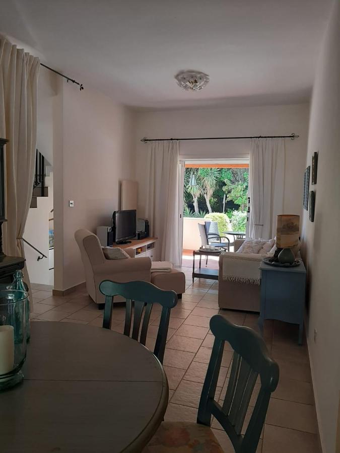 Limnaria Deluxe Maisonette Paphos Exterior photo